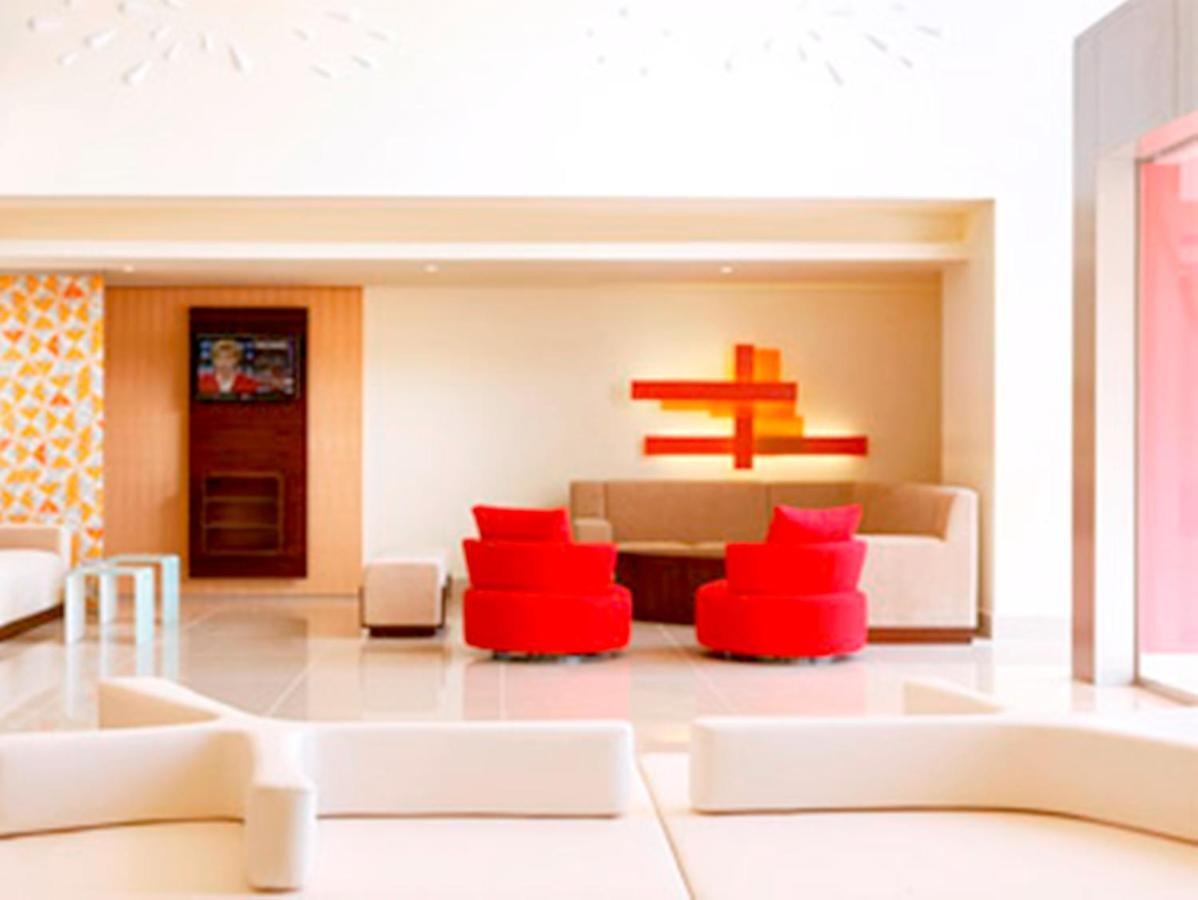 Ibis Olaya Street 3*